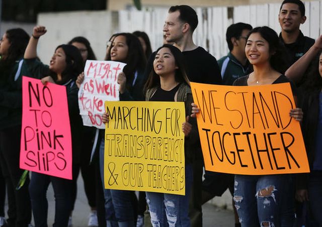 LAUSD approves pink slip notices