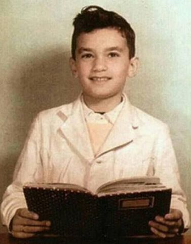 CUANDO NACIO ROBERTO FONTANARROSA