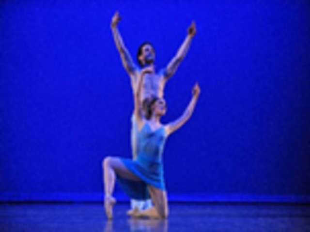 Danza Contemporánea Universitaria