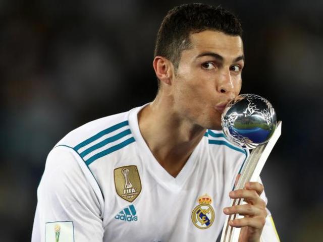 won his second world club