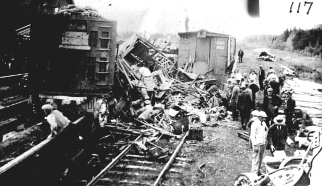 Troops die in Train Crash