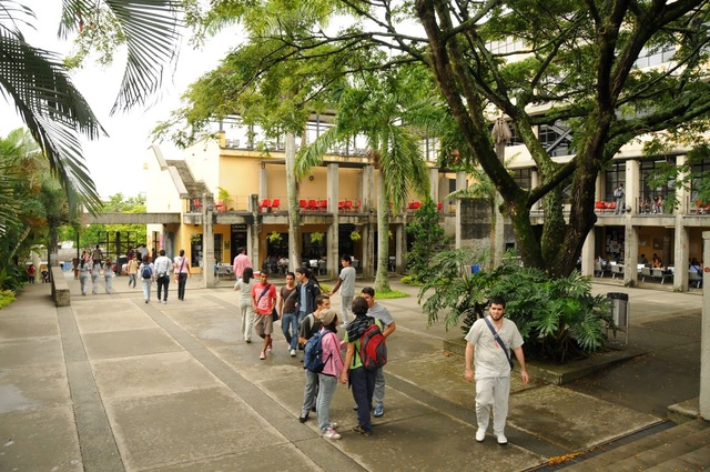 Creacion del campus San Fernando