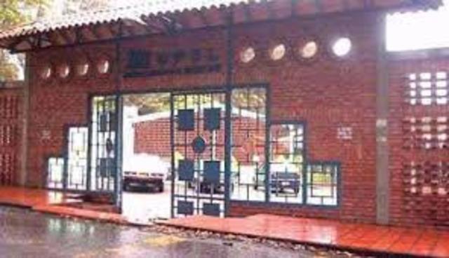 Estudios Universitarios