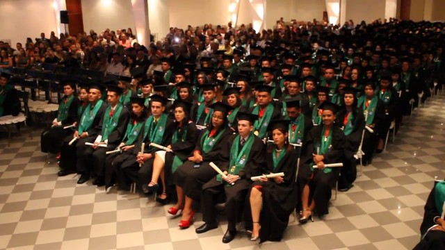 Culmino Estudios Universitarios