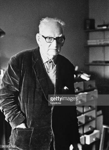 Alexander Neill aportes a la educación