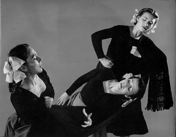 Grupo de danza moderna