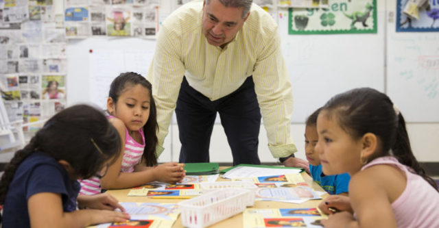 Noción de Educación Jean Piaget