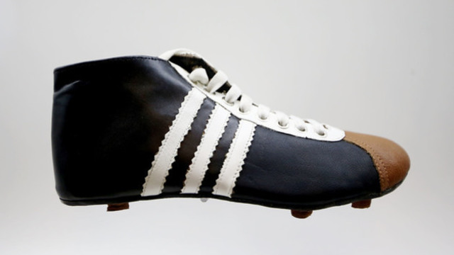 La segunda zapatilla de futbol