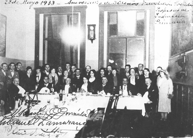 SE FOMENTA LA INSTRUCCIÓN ELEMENTAL