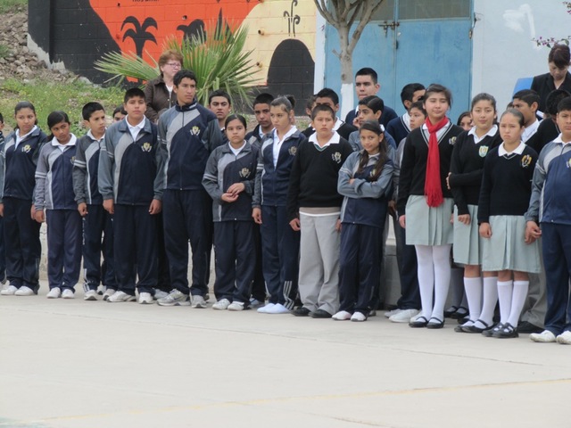 SE ESTABLECE LA SECUNDARIA PARA NIÑOS