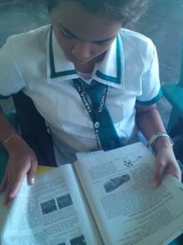 Reading English Book