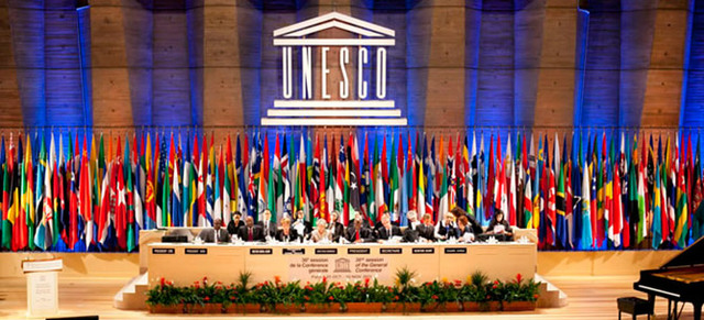 UNESCO (2002)