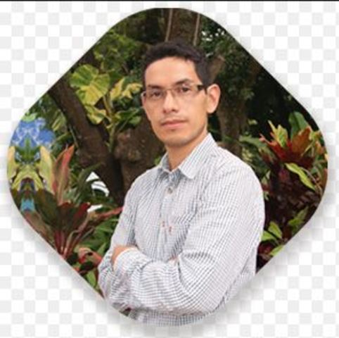 Llegada: Docente Andres Castillo