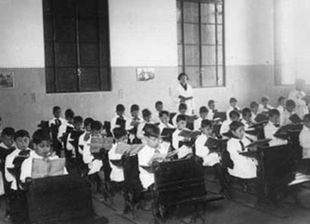 Termina el proceso de desarrollo educativo.