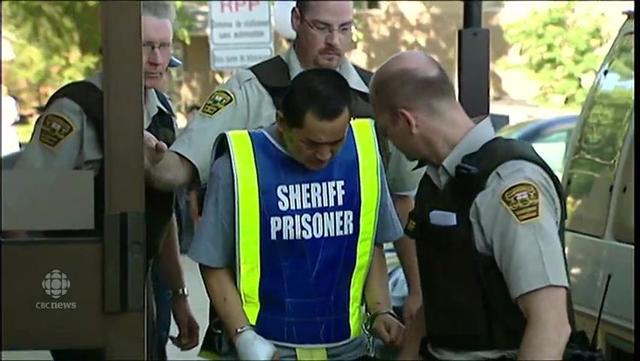 Vince Li stabs Tim McLean in the Greyhound bus