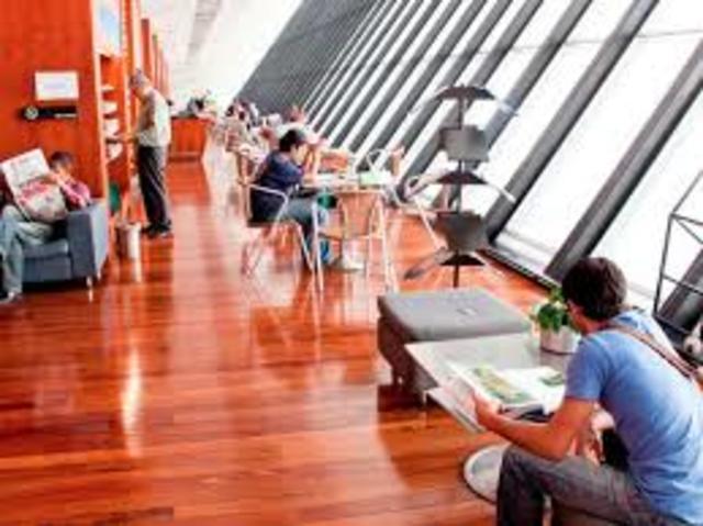 superación del bibliotecario que desarrolla en su trabajo