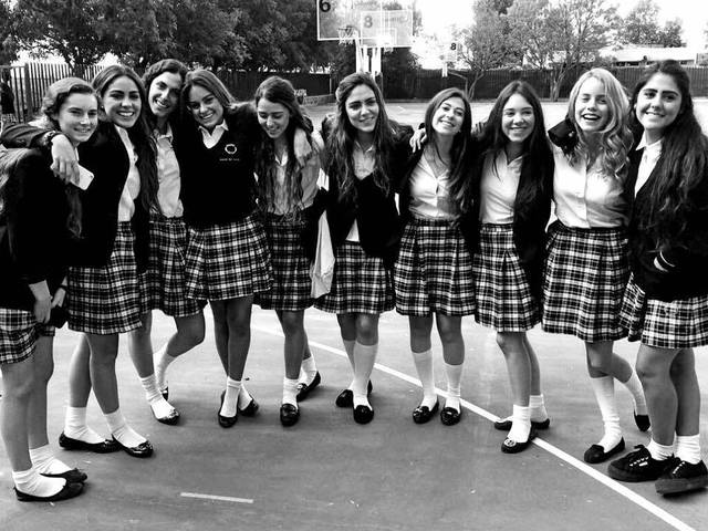 UNIFORME ALUMNA  (CUMBRES ALPES QUERÉTARO)