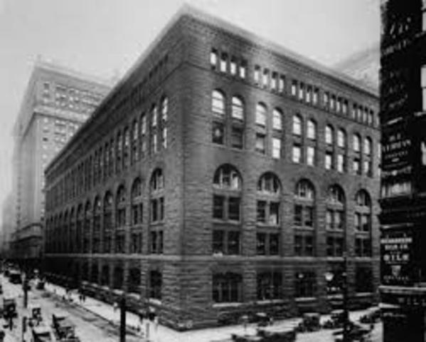 Creación de Centros Audiovisuales o de Medios Educativos.