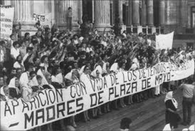madres de plaza de mayo