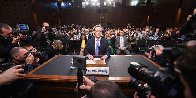 Zuckerburg before the senate
