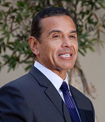 Antonio Villaraigosa, primer alcalde chicano de Los Angeles