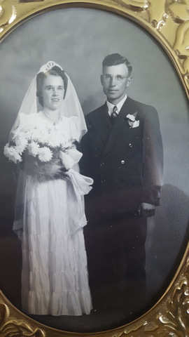 Grandpa Ed and Grandma Sue married