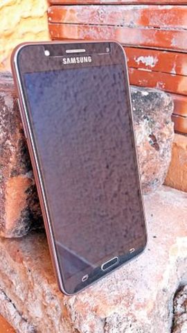 At the age of 13 I want a android cellphone. When my birthday comes my father brought me a cellphone and it is the happiest birthday for me.