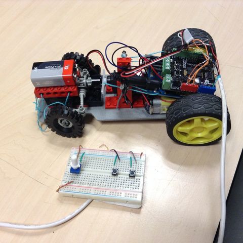 Carrito de Juguete Controlado con Arduino