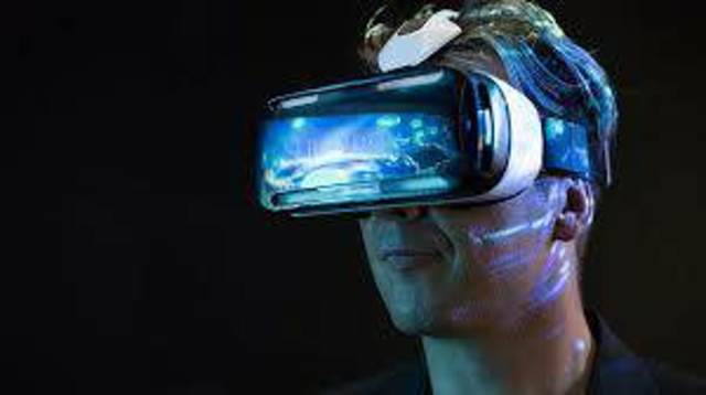 Augmented Reality/Virtual Reality (2010)