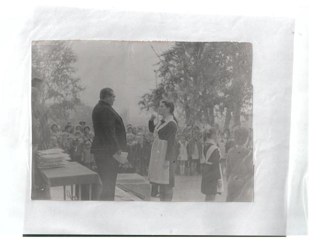 директор школы  Дмитрий Иванович Яшмурзин