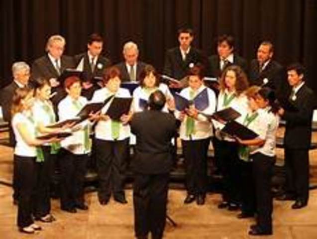 Con la llegada del señor cura