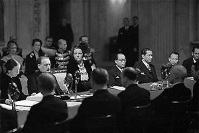 Soekarno roept de onafhankelijkheid in Indonesië