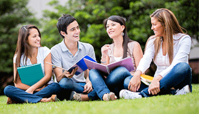 CREACIÓN DE LA UNIVERSIDAD ABIERTA Y A DISTANCIA