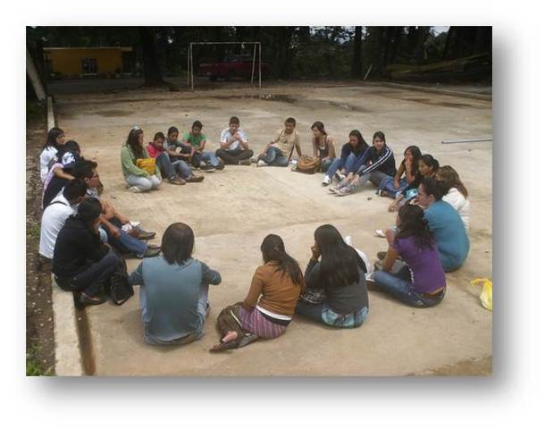 Tercer Ajuste / énfasis: Medios y Desarrollo