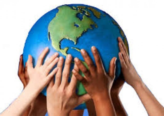 Nace y se fortalece el Consejo Mundial de las Sociedades de la E.C. con tres enfoques comparativos.