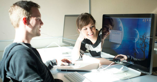 Alumnos de Programa a Distancia