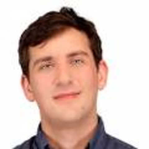 Quinto Creador De Facebook: Andrew McCollum