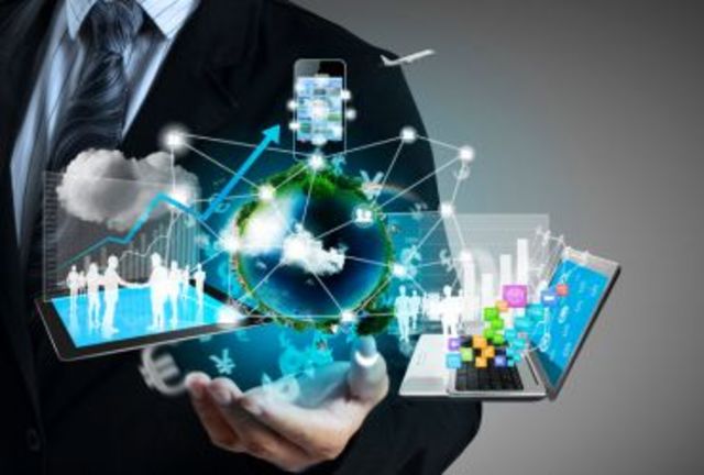 ERA DIGITAL  (Internet y telecomunicaciones)