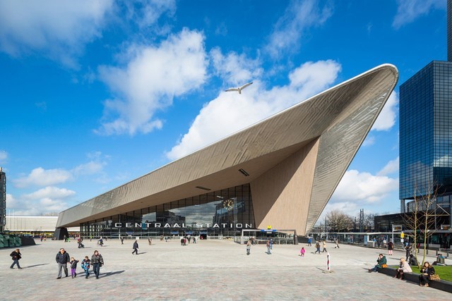 Rotterdam central station