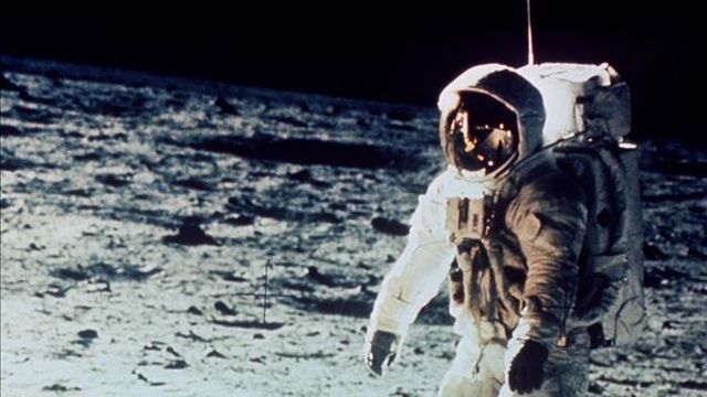 Llegada del hombre a la luna.