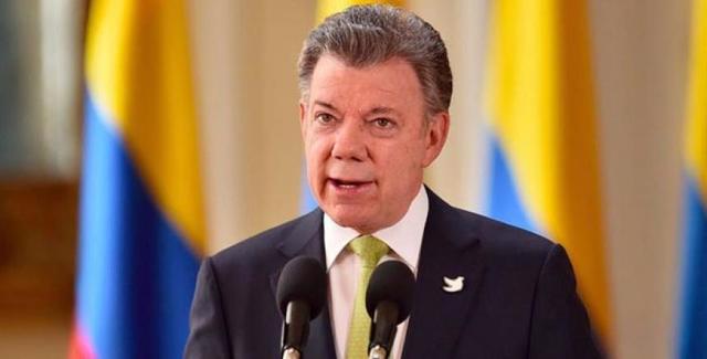 El presidente Juan Manuel Santos reconoce que “hace rato hay conflicto armado” en Colombia