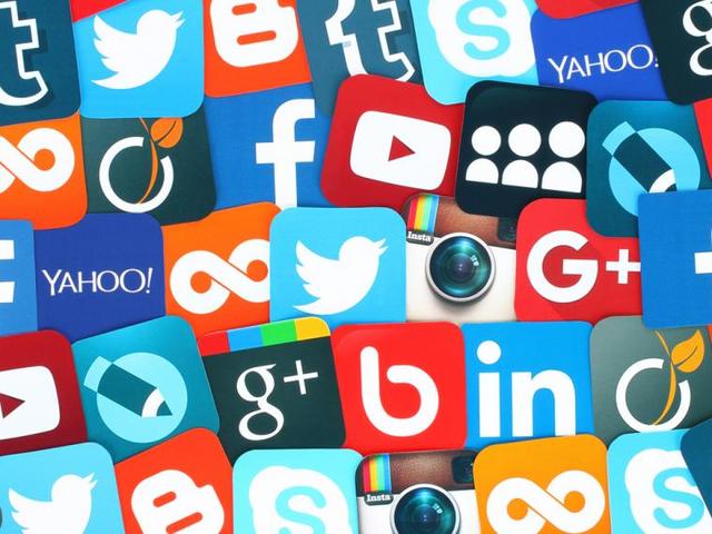 origen de las redes sociales