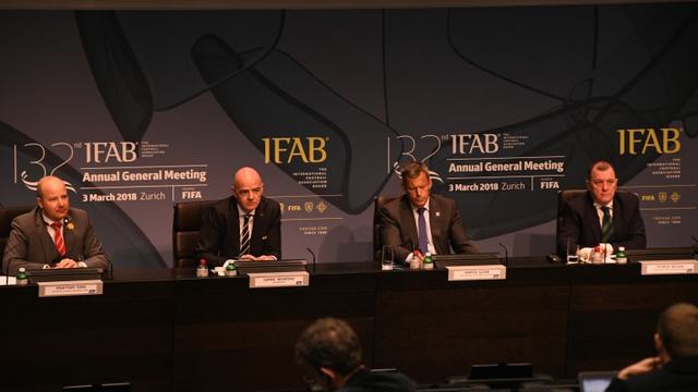 La FIFA entra en el IFAB