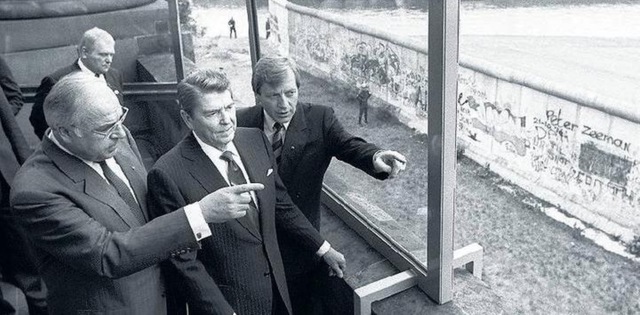 Regan visits the Wall