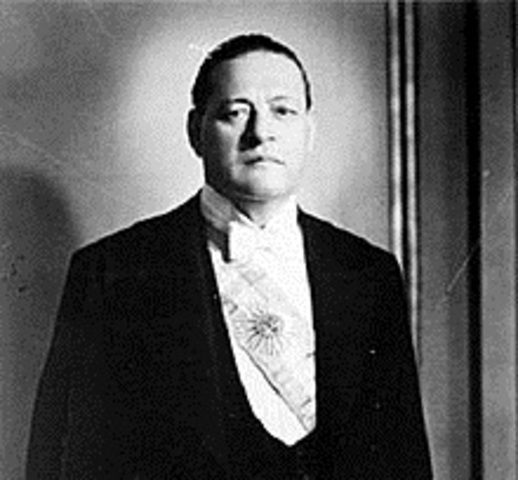 Asume como presidente Roberto M. Ortiz.