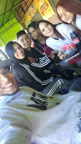 aparte de iefo ¿que otras cosas haces? que piensas de estudiar?