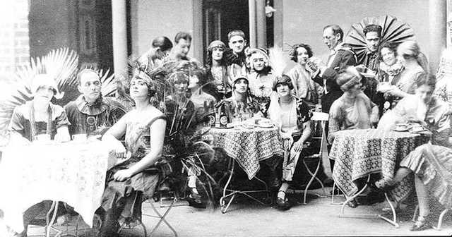 "Bajo el cielo antioqueño"