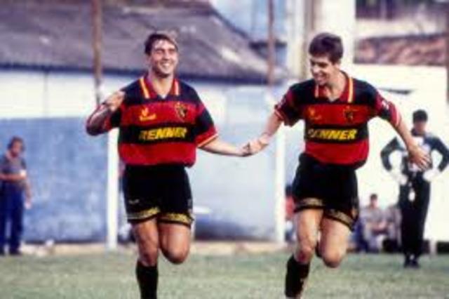 El primero club professional