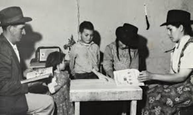 Escuelas radiofónicas