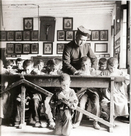 SIGLO XVII - INICIO DE LA ESCUELA TRADICIONAL